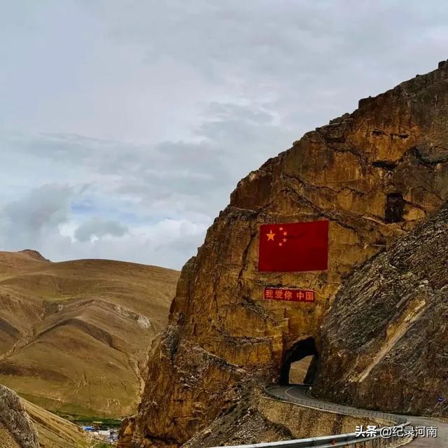 在朋友圈的一方小小天地里，那神秘而圣洁的雪域高原——西藏