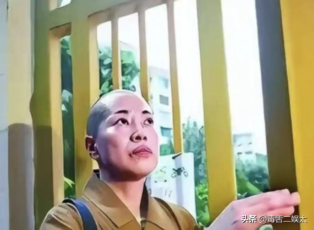 风流尼姑释智定：白天念经晚上夜店，东窗事发时，屋里还藏着假发