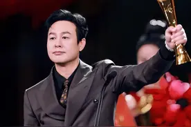 走红一年后，再看张颂文的处境，才明白陈道明那番话的“含金量”图片