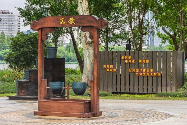李白当年的“朋友圈”，你还不来点个赞？