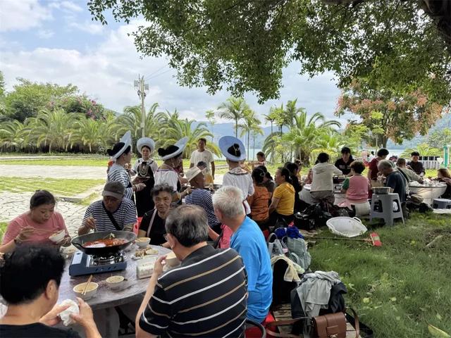 贞丰：世界第一高桥引爆国庆中秋假期旅游