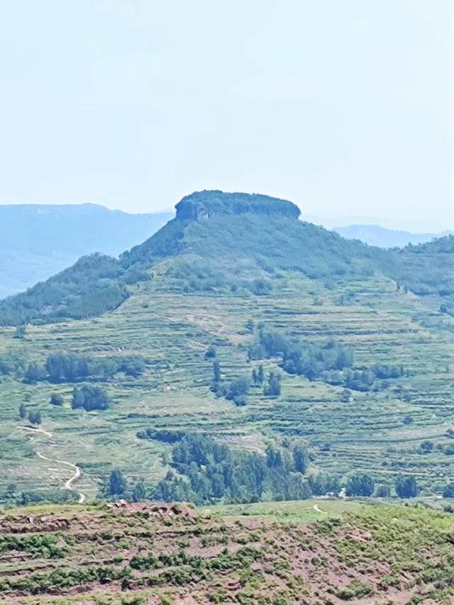 英雄岱崮与三线回响