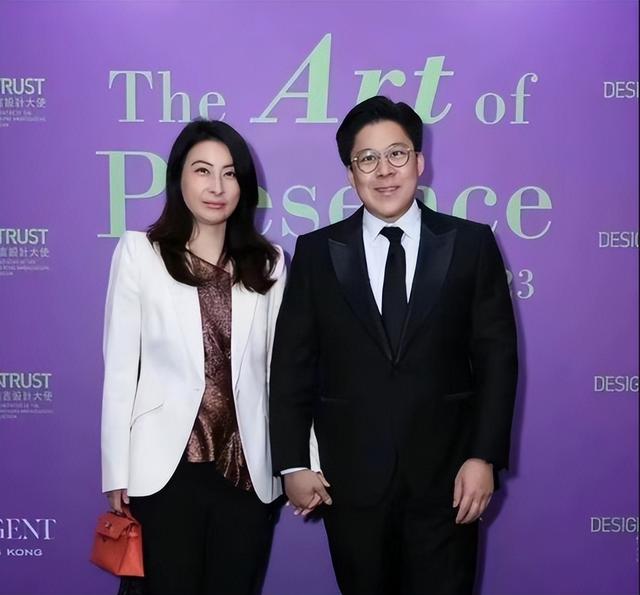 霍启仁举行婚礼，大嫂郭晶晶缺席，让人讨厌的事情发生了