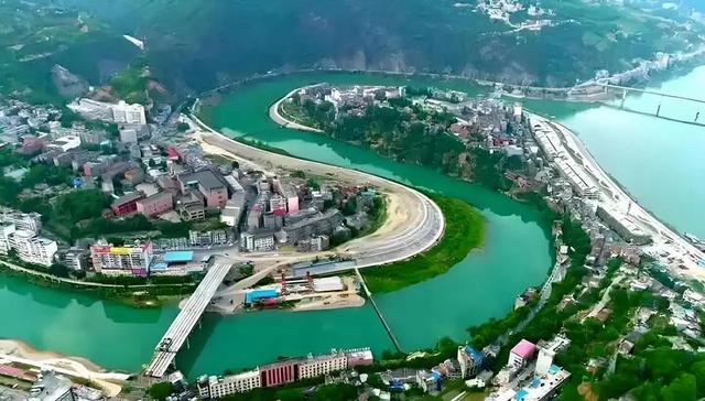 铜川人去了趟安康和汉中，实话实说：这俩陕南城市差异真不小