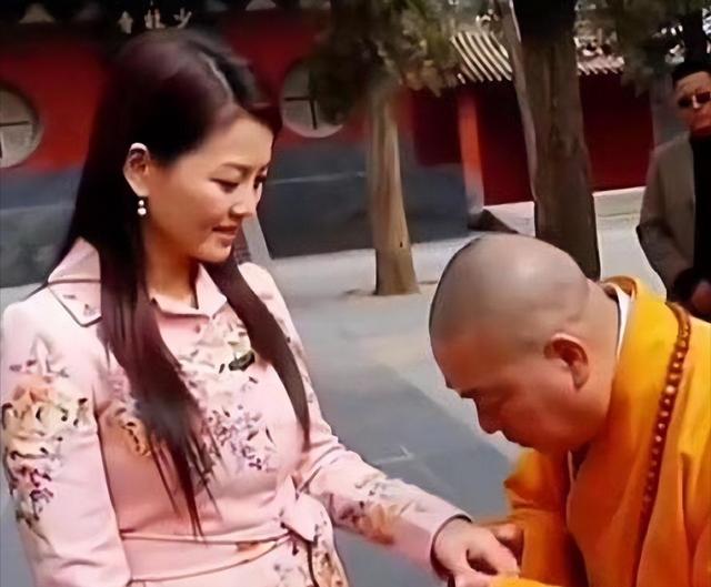 释永信被查没多久，恶心一幕出现，王诗龄受牵连，评论区不堪入目