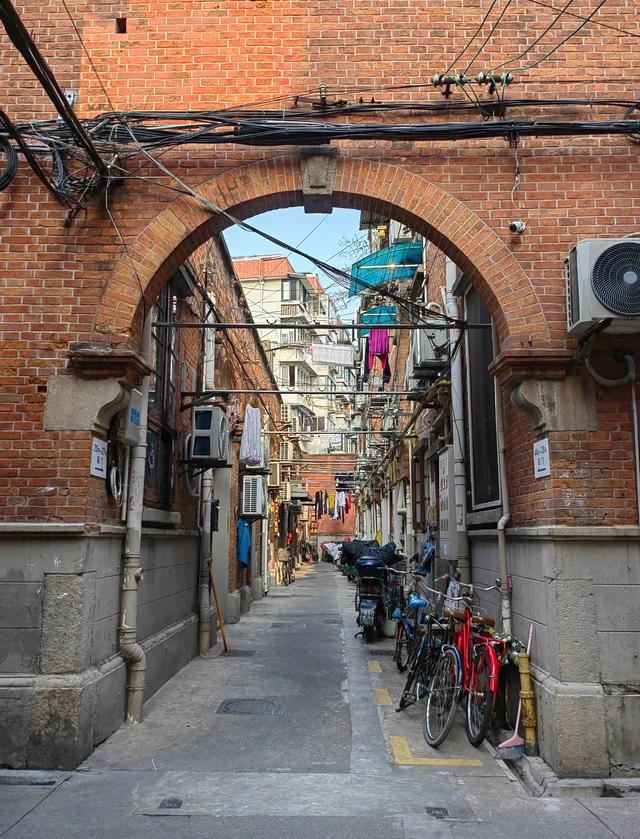 没逛过这8个老弄堂，等于白来上海了！建议收藏