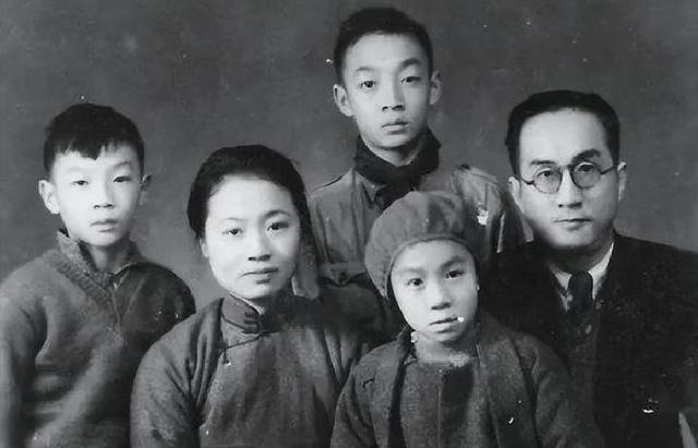 他是叶帅的女婿，人称“朴实无华的好总理”，如今98岁依然健在