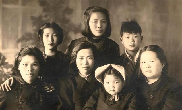 如果贺子珍没有负气出走苏联，凭她资历，某方面说可能会改变历史