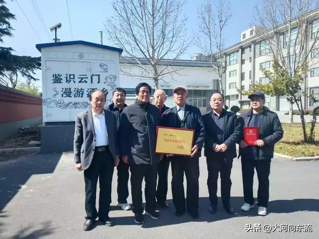 潍坊酒文化研究会酒器收藏协会2026年度工作会议在云门春酒业召开
