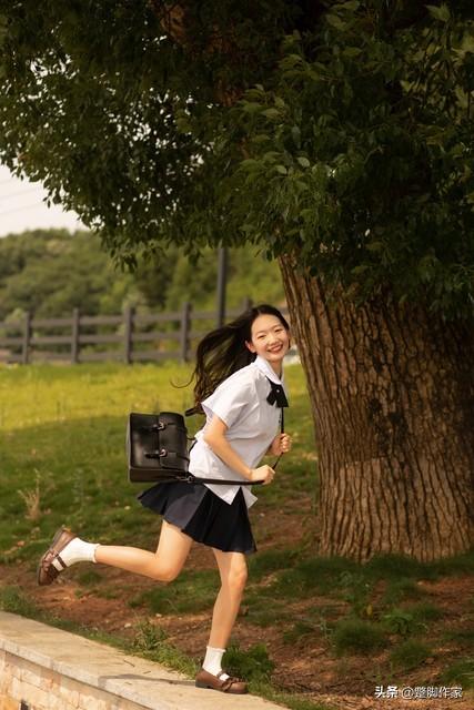 “赛文奥特曼”跑步法爆红：谢谢章若楠，治好了我的“姿势焦虑”