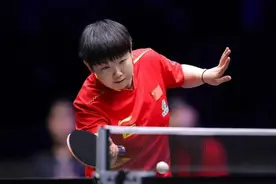 孙颖莎、王曼昱横扫韩国强敌！国乒提前包揽WTT美国大满贯女双冠亚军！图片