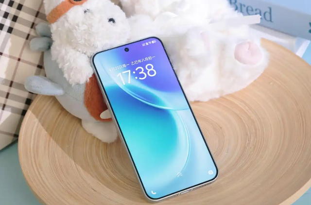 这5款公认“年度最佳”的手机，性能、续航、影像都给力，值得入