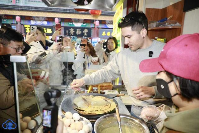 科技焕新 文化展韵 国际媒体在沉浸式体验中解码天津魅力