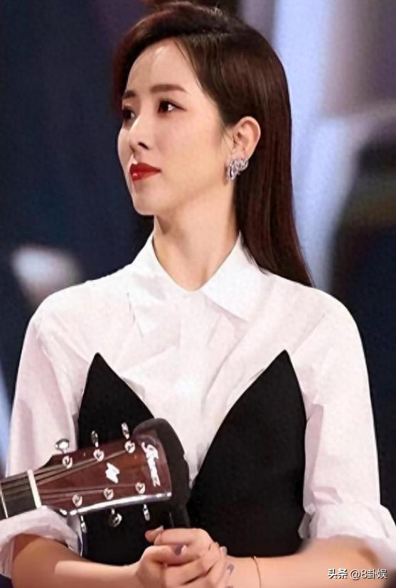 狐狸尾巴藏不住？李思思离开央视原因曝光，原来“野心”不止于此