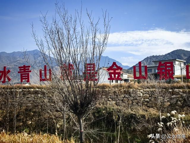 观山景看荻花，这里大概是蓝田最出片的地方了