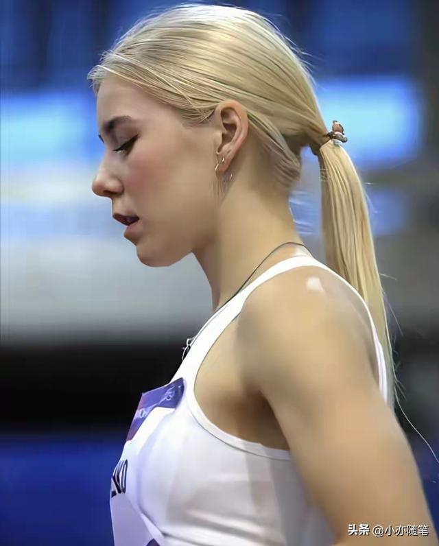 俄罗斯跳高女神波琳娜	，身高191cm大体格，肤白貌美气血很足!