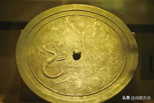 藏不住了！崇州这家博物馆，1500件文物免费畅览→