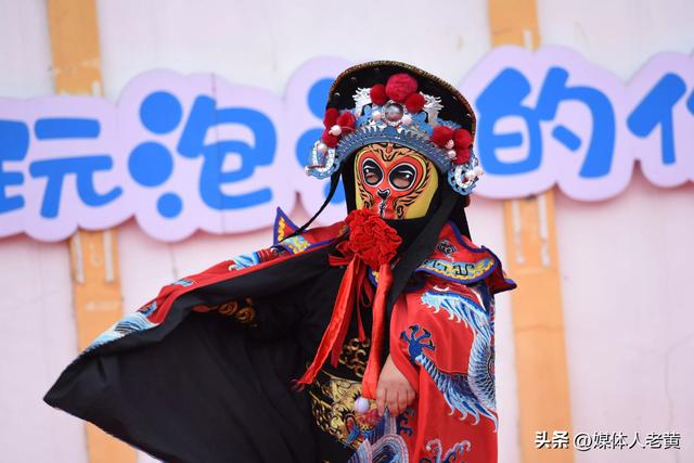 六盘水梅花山开启"童话+非遗"避暑季奇幻之旅