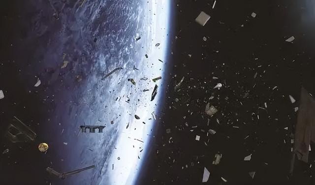 牛！顶住了空间碎片撞击，神舟二十准备返回：或带回国宝级航天服