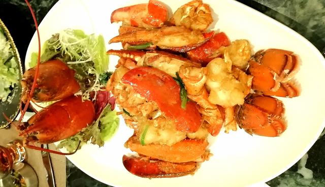 山海缔造的法中双味饕餮盛宴——深圳海上世界幕爵法餐探秘。