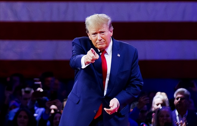 又有小动作了！老美持续对委方施压，普京一通电话或真能改变局势