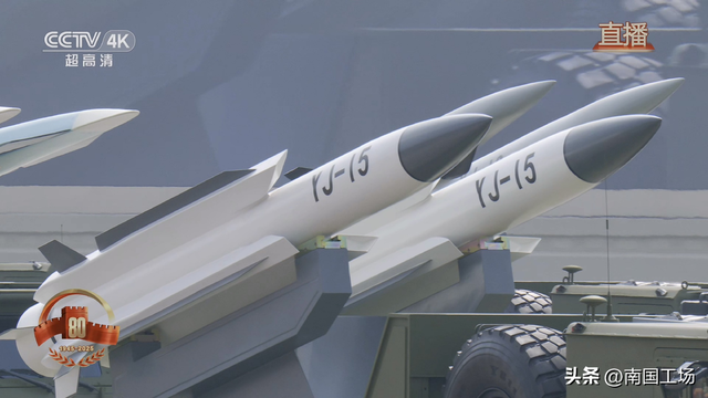 干得漂亮！马杜罗看完中国93阅兵后，下令F-16挂弹，飞越美军战舰