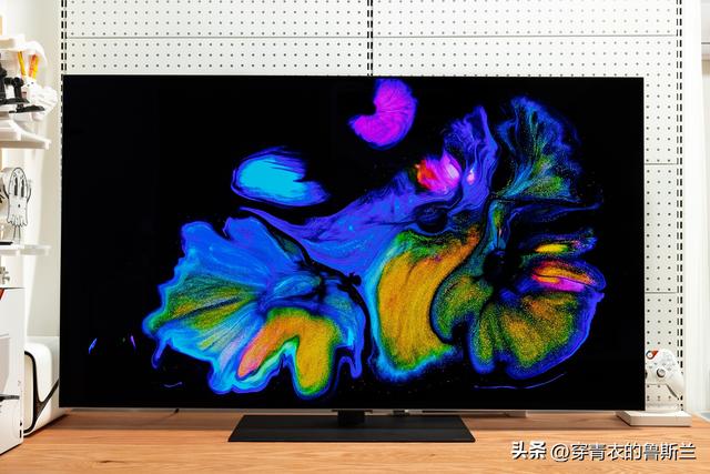 10平米全能空间大揭秘，LG OLED evo 4K 55G5智能电视补齐最后短板