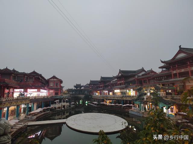 繁华落尽：“大宋不夜城”眉山水街如何从游客十万到门可罗雀？