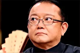 事实证明，被传移民美国的王刚，已经走上了另一条大道！图片