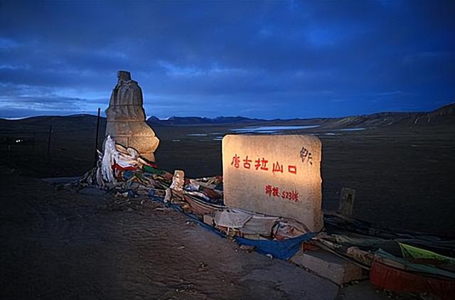 雪域天路奇迹，1200 公里青藏公路，只用 7 个月零 4 天被 “砸” 出来了