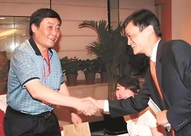 “牡丹花下死，做鬼也风流”，被曝出轨的宗庆后，死后却晚节不保