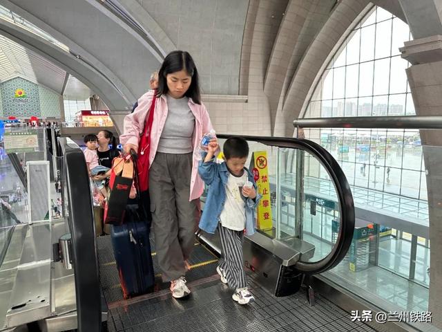 暑运儿童乘火车出行指南
