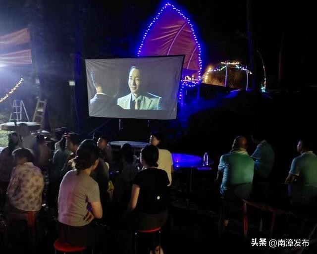 襄阳南漳商会主题露营活动点亮古林坪