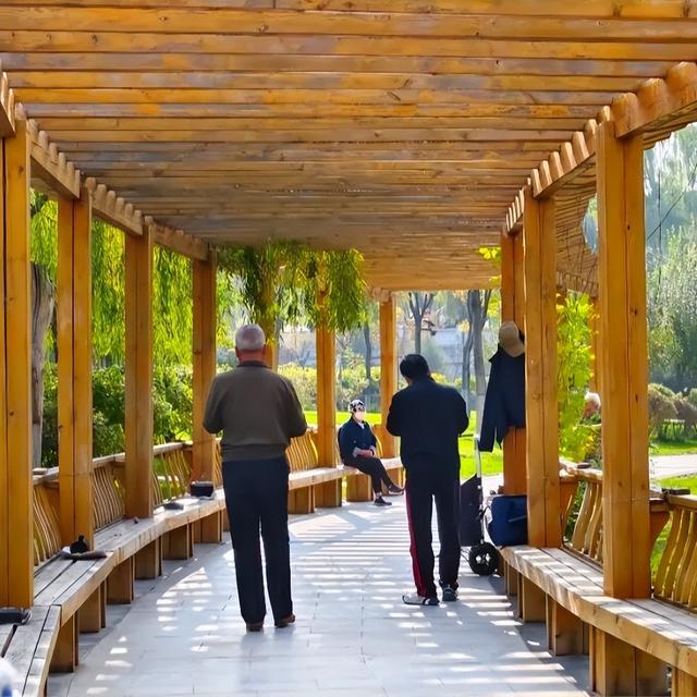 七里河畔晨光好 文明城市气象新