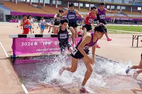 2024年田径分区邀请赛（华北）在秦皇岛举行图片