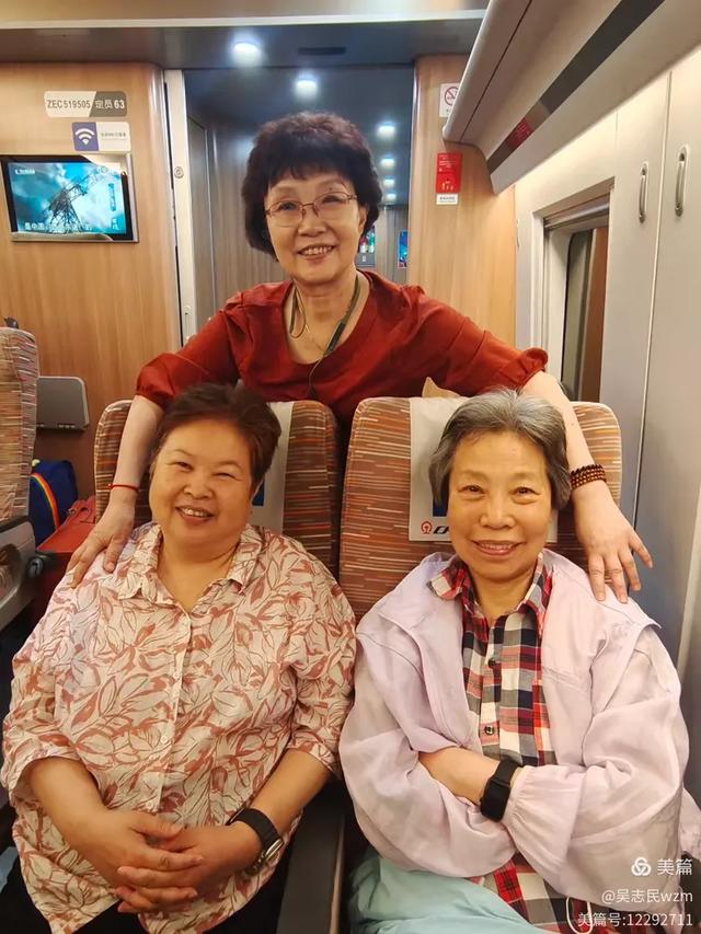 北京开国将军后代合唱走进古城大同，探寻历史足迹，感受文化魅力