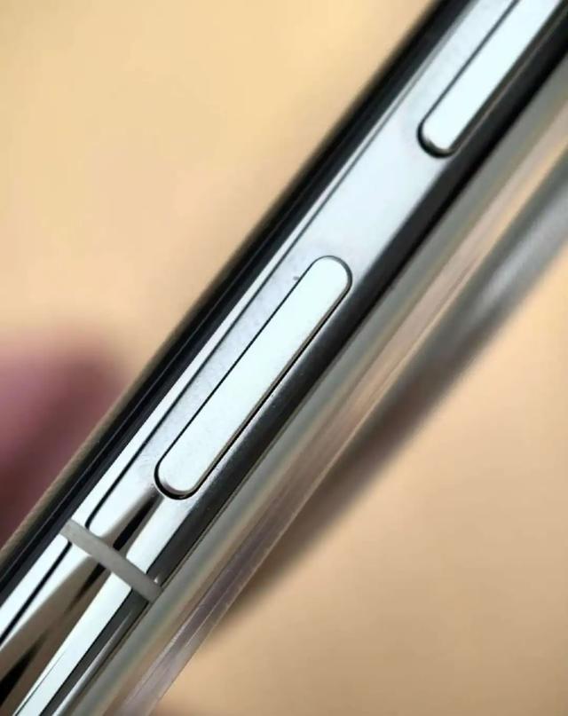 苹果折叠屏真要来了!价格与华为对打?