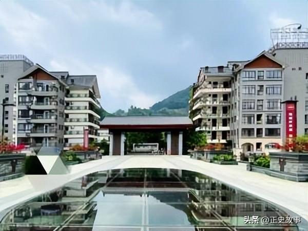 神奇巴马13、 犹如世外桃源的养生园