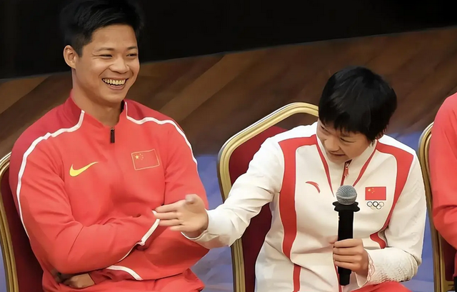 全红婵也没想到，香港火灾后	，院长苏炳添凭一举动实现口碑暴增