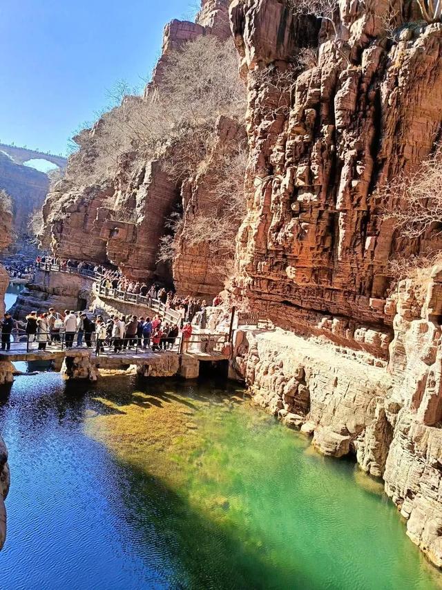 河南又火了！云台山火爆了，焦作新乡都看呆了！