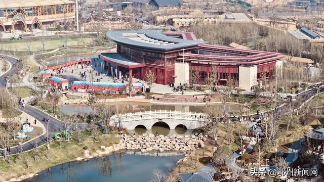 今天，鄂州园博园正式开园