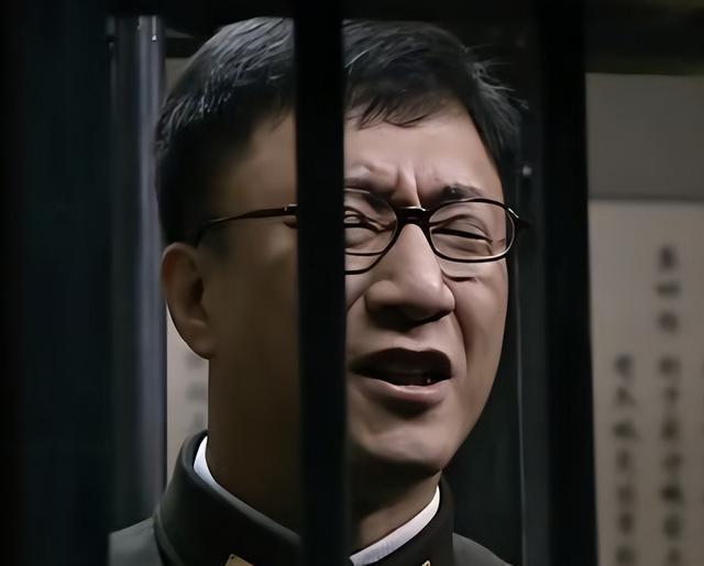 同样是演特工“吴石”，将于和伟和孙红雷放在一起，差距就出来了