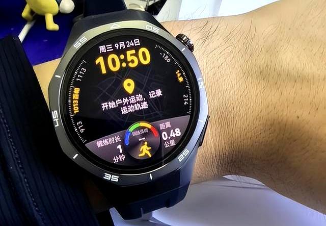 如何选择第一块专业跑步手表？2025专业人士都在用的3个技巧分享