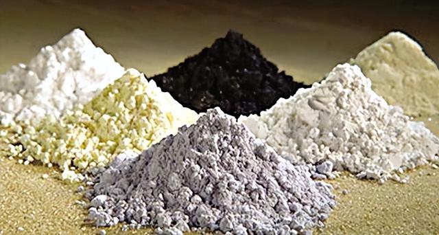 美媒：台积电既不能向中国大陆出口芯片，也不能卖芯片给美国