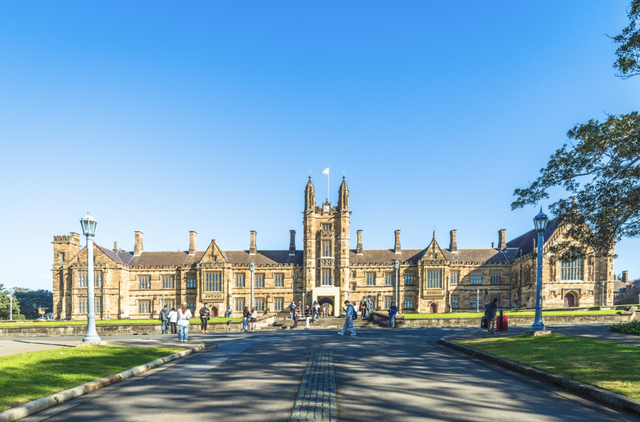 今年冬天，我想去这里过夏天