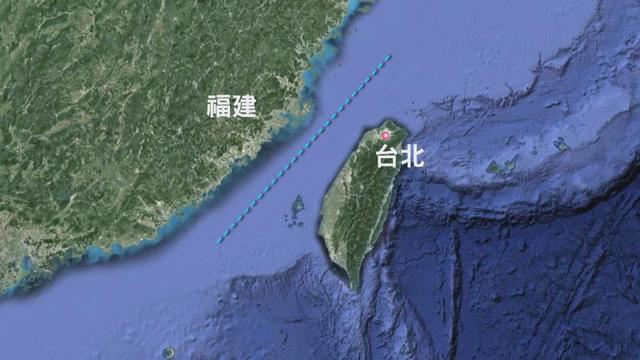 距台湾仅126公里！这座花百亿，四万人修建的大桥有何战略价值？