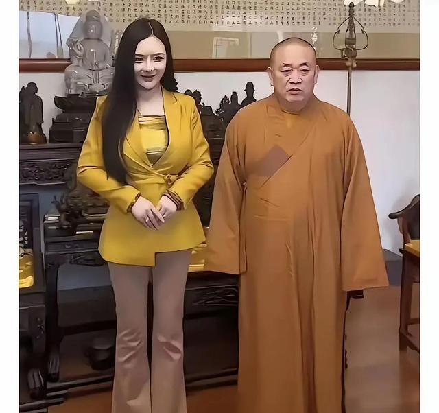 少林释永信事件官宣后，义工曝老方丈真实生活，一切早有征兆！