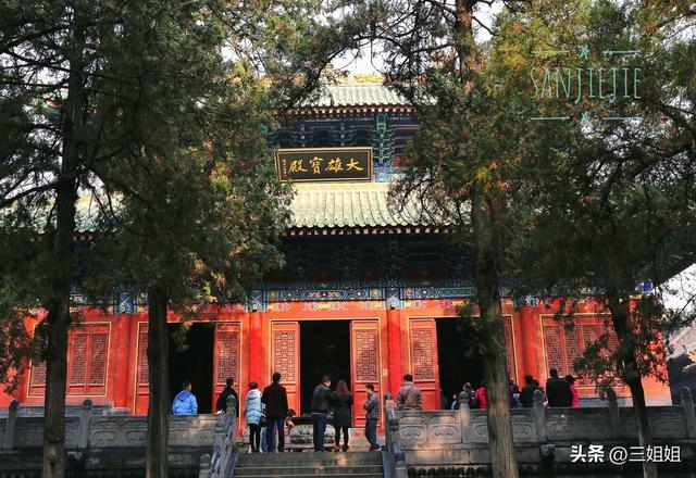 冬日少林寺 寂寞禅静能否