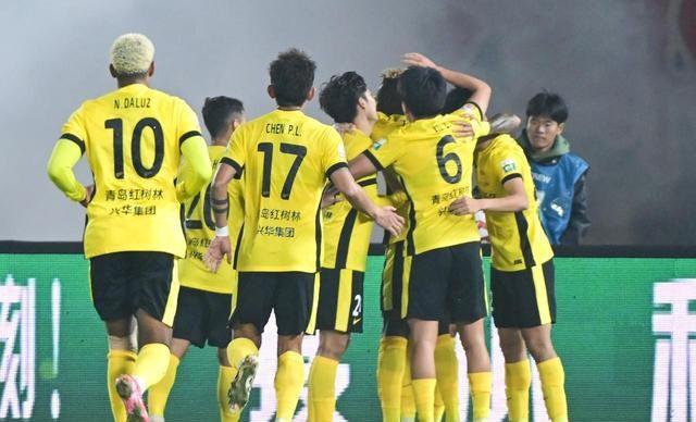 一场2-2！揪出蓉城2大“水货” 无缘反超海港 1人或被徐正源弃用