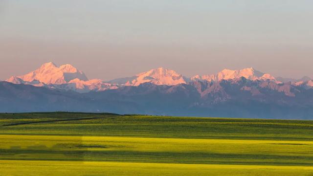 草原花海，塞外江南——超全新疆伊犁旅游攻略